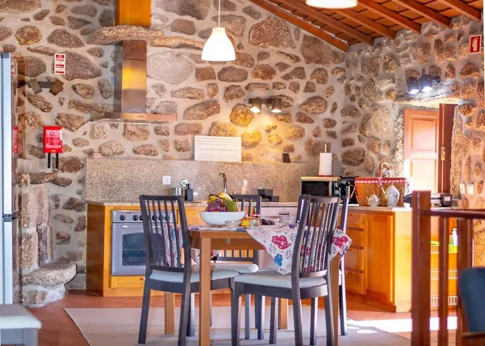 Дом отдыха Anayn *